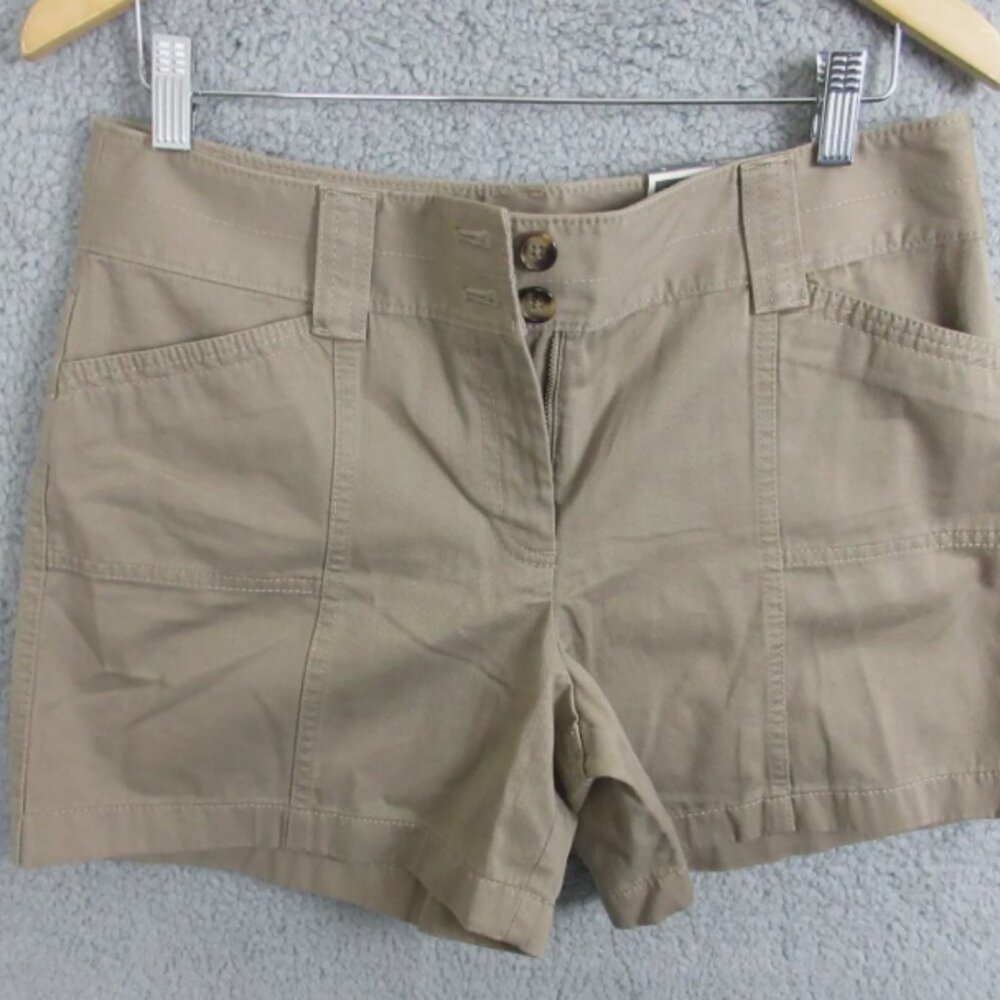 Ann Taylor Signature Fit Just Below Waist Shorts